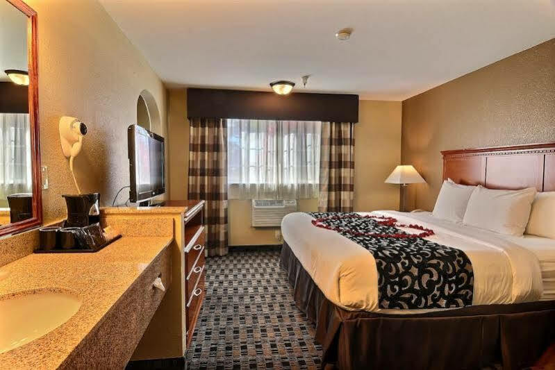 Clarion Inn Renton-Seattle Exteriör bild